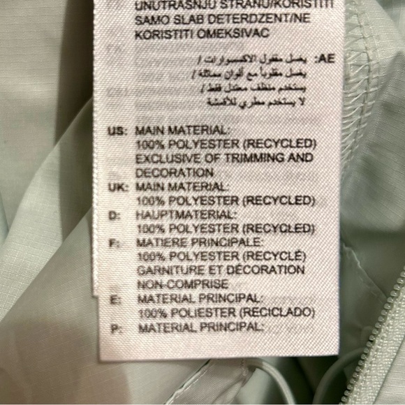 NWT Adidas Women's Small Green WIND.RDY Zip Up Hooded Sporty Windbreaker Jacket - Picture 14 of 16